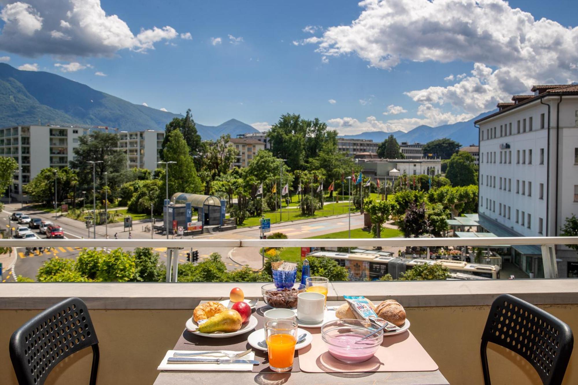 Hotel Rondinella Locarno Eksteriør billede